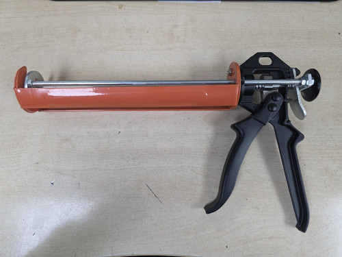 Silicone caulking gun standard - gun,